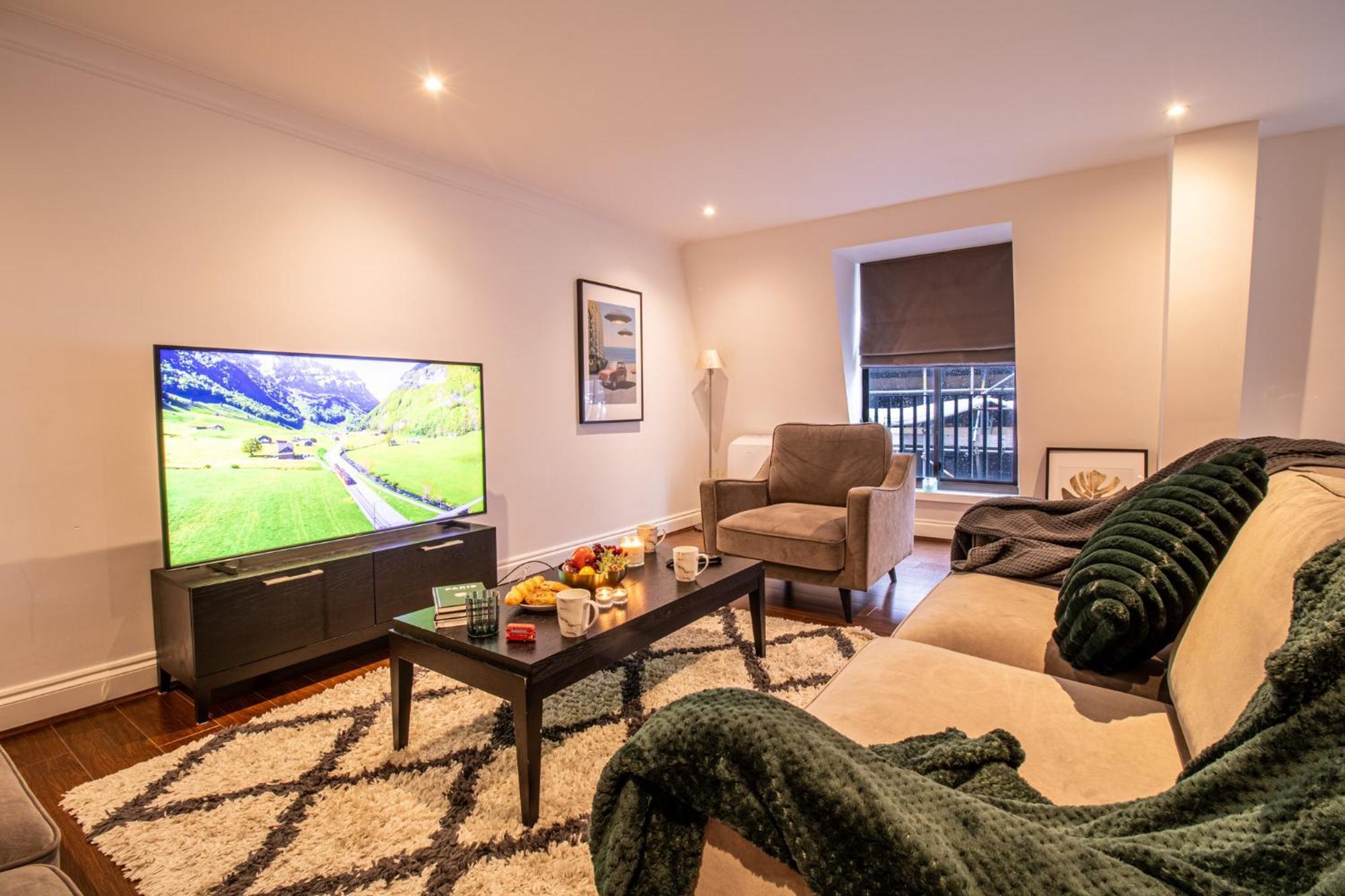 Spacious 2 Bedroom Flat With Pool Table Opposite Green Park 7 Appartamento *