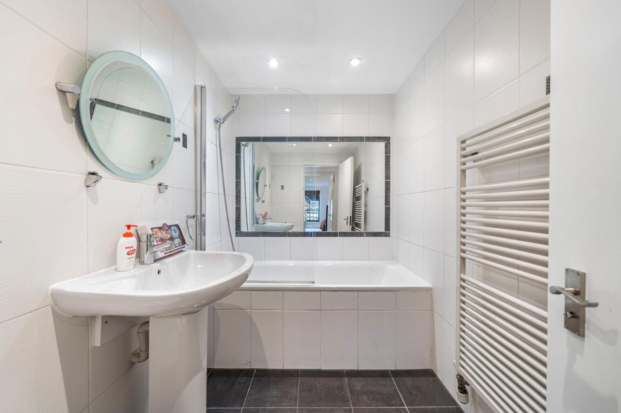 Appartamento Spacious 2 Bedroom Flat With Pool Table Opposite Green Park 7 *
