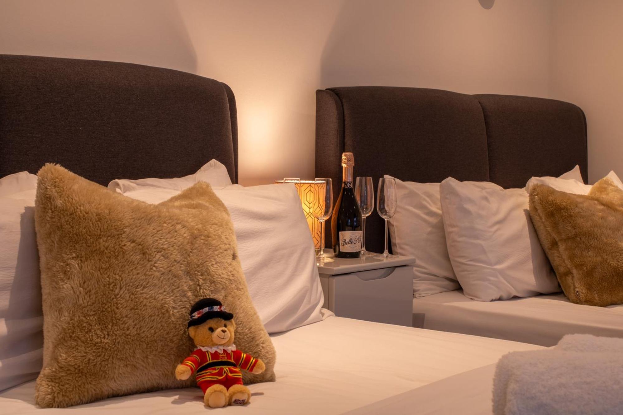 Appartamento Spacious 2 Bedroom Flat With Pool Table Opposite Green Park 7